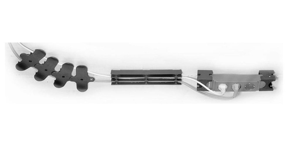 Horizontal cable guide Bild